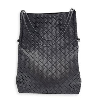 (Category: ) located in . Submitted by carousellluxury (Listing ID 1449980123, Image 1). Description: .