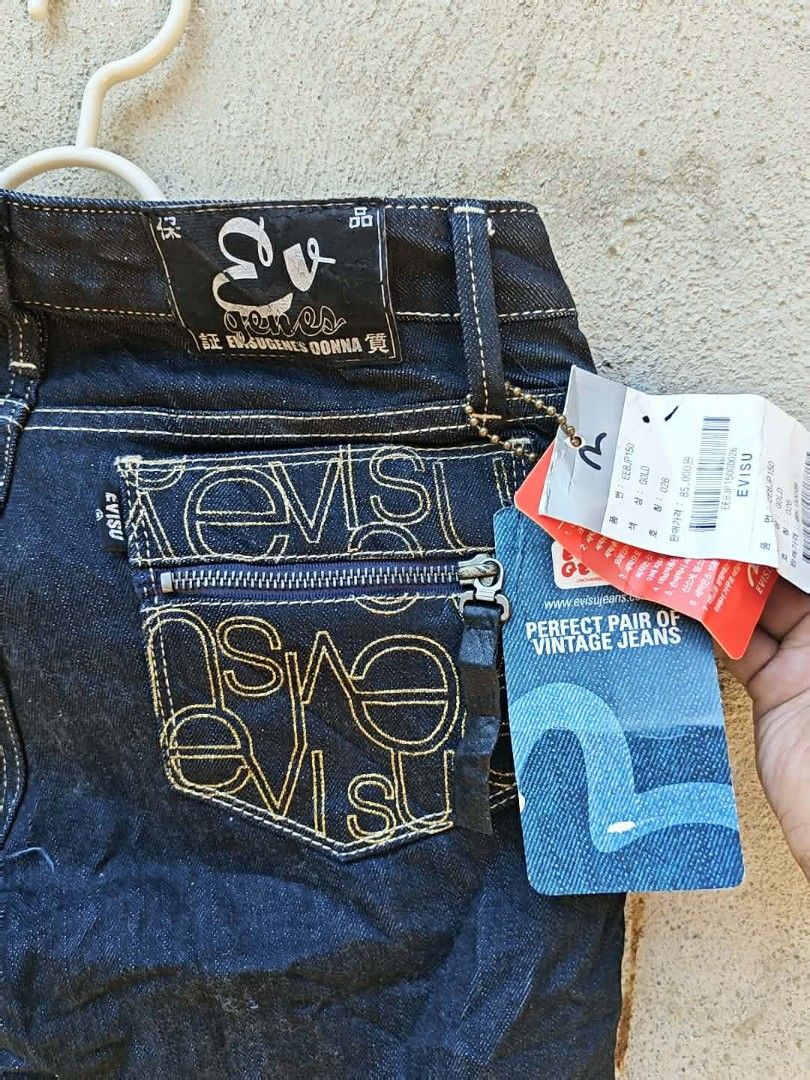 BRANDNEW EVISU DENIM JEANS (Category: Jeans) located in Ilog. Submitted by ea__thrift (Listing ID 1450052740, Image 3). Description: 💎NEW ARRIVAL💎 💎NEW ARRIVAL💎 💎NEW ARRIVAL💎 DIMES:14.5x41 CONDITION RATE:9-10 COLOR RATE:9-10 NOTE: all items are thrifted manage your expectations / read before to buy -color may vary due to lighting -no cod -payment first via g cash / cash -no long reservation -courier j&t all items +SF -loc purok 2 Dancalan I