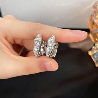 （分類：）位於 。 由 zealstaror 提交（商品編號 1449993195，圖片 1）。簡介： 。