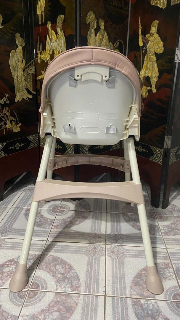 BYbaby Baby High Chair Pink (Category: Baby High Chairs) located in Caloocan City. Submitted by anzmxlb (Listing ID 1449977708, Image 3). Description: - Pink BYbaby high chair - Secure 5-point harness - Removable tray for easy cleaning - Sturdy and stable legs - Ideal for baby's meal times - complete set.