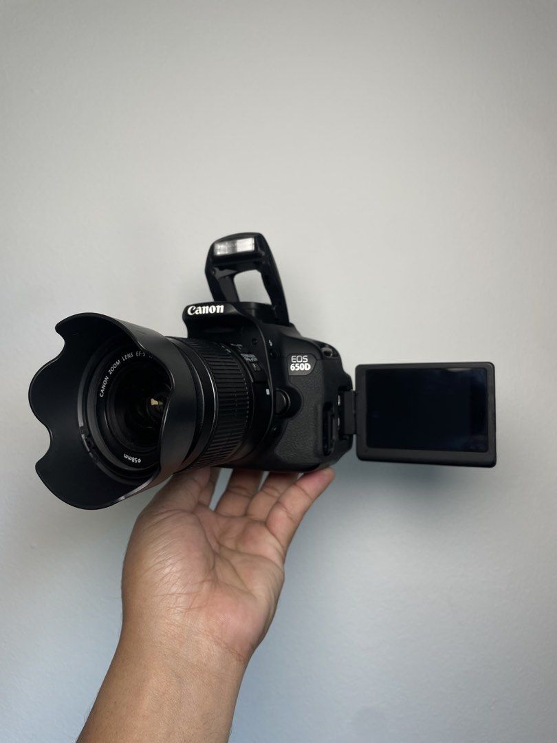 CANON EOS 650D KIT LENS 18-55MM IS II (Category: Cameras) located in Antipolo. Submitted by pauldmabatid (Listing ID 1450024968, Image 1). Description: FOR SALE ONLY Selling for only 15,000PHP ✅ 18MP | Flipscreen / Touchscreen ✅ Good for Photo, Video/Vlogging ✅ Good for Photo Journalism CANON EOS 650D KIT LENS 18-55MM IS II - No Issue - No Vignette - No Dents/ No Scratches - No Dust/ No Fungus (See Photos) - AF/MF is Fully Working - Built in Flas