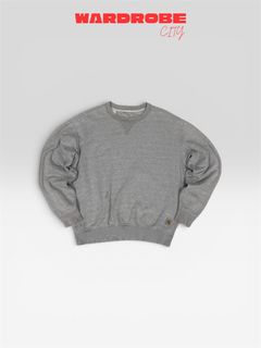 (Category: ) located in . Submitted by wardrobecity (Listing ID 1450091407, Image 1). Description: .