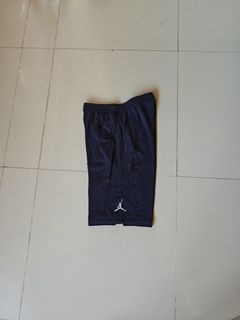 (Kategori: ) berada di . Dikirim oleh sepatuterkenal (ID iklan 1450035382, Gambar 1). Deskripsi: .