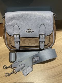 （分類：）位於 。 由 choting0409 提交（商品編號 1450111580，圖片 1）。簡介： 。