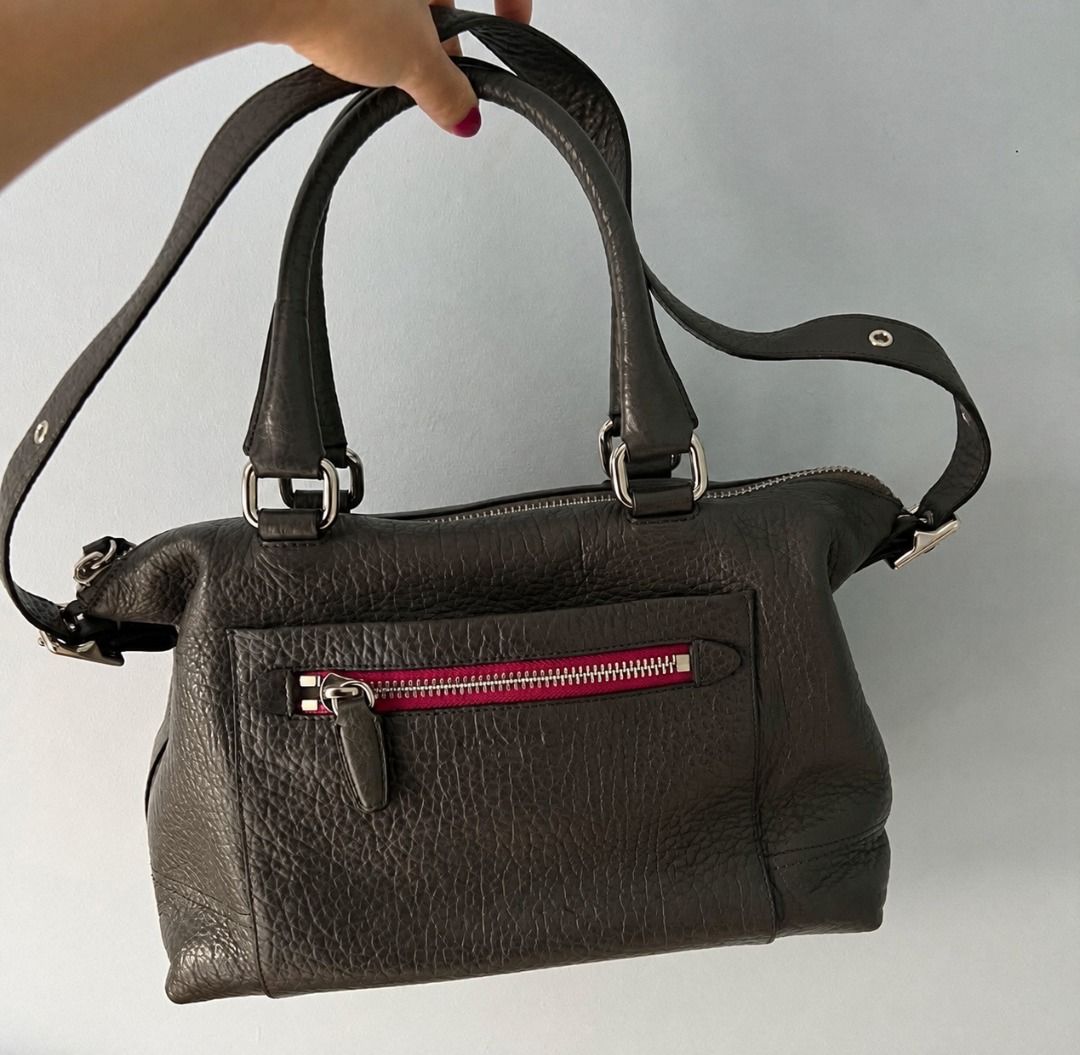 Coach Eastwest Satchel Bag (Category: Luxury Bags & Wallets) located in Pasig City. Submitted by shopsmart.mnl (Listing ID 1437889927, Image 1). Description: Super excellent condition No flaws in and out Can fit ipad 14” x 9 x.