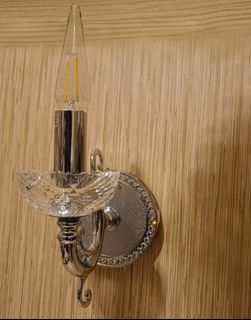 (Category: ) located in . Submitted by lightsidealscollection (Listing ID 1450034467, Image 1). Description: .