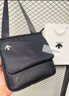 （分類：）位於 。 由 cph.store 提交（商品編號 1450121857，圖片 1）。簡介： 。