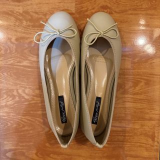 (Category: ) located in . Submitted by judgesisters (Listing ID 1450061704, Image 1). Description: .