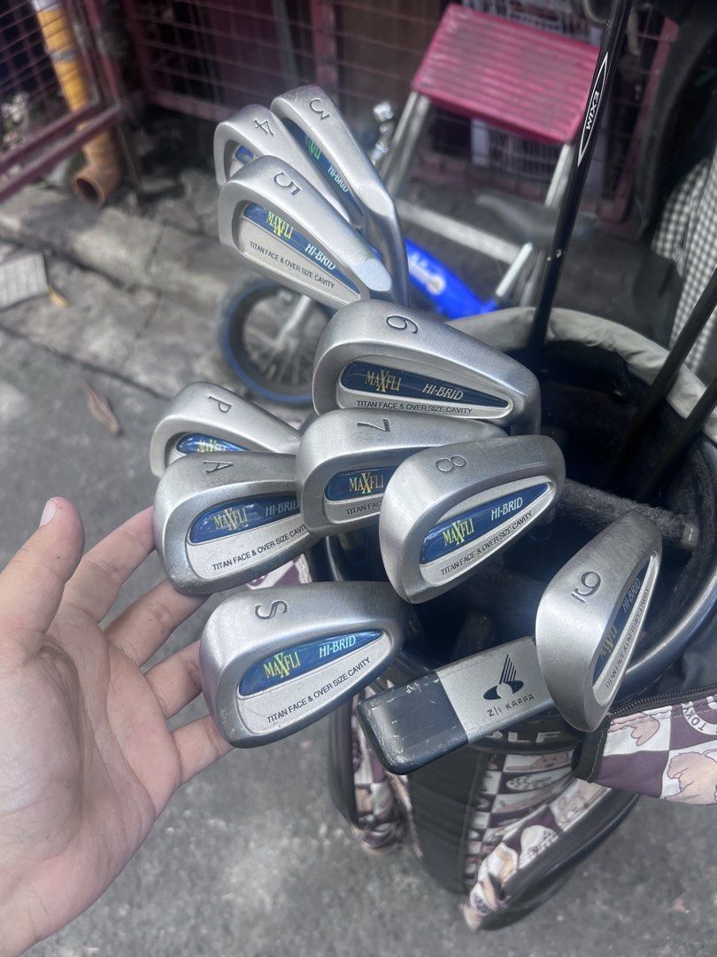 Dunlop Maxfli Golf set (Category: Golf) located in Manila. Submitted by horijapansurplus (Listing ID 1449997055, Image 2). Description: .