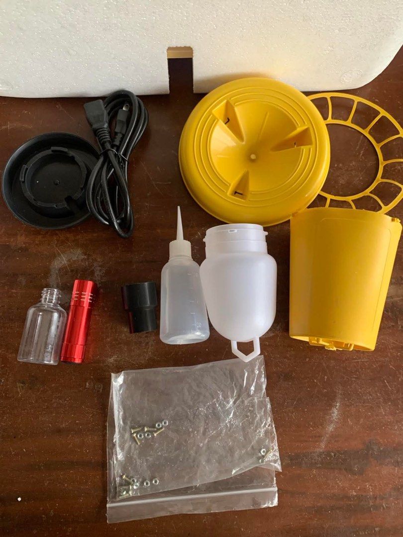 Egg Incubator (Category: Homes & Other Pet Accessories) located in Manila. Submitted by tindahannidickson (Listing ID 1450001908, Image 2). Description: .