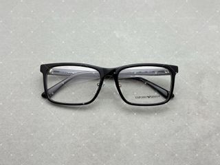(Category: ) located in . Submitted by lens-frame-sg (Listing ID 1450040301, Image 1). Description: .
