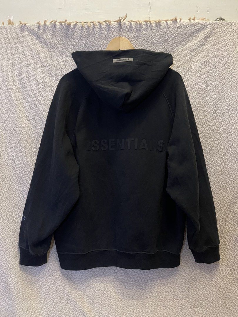 Essential oversize black zip up jacket (Category: Coats, Jackets and Outerwear) located in Manila. Submitted by hypestock_mnl (Listing ID 1450126826, Image 1). Description: - stylish - perfect for casual wear - great fit - in good condition - minimal signs of usage - 9/10 - money worth! - see pics for details/issue.