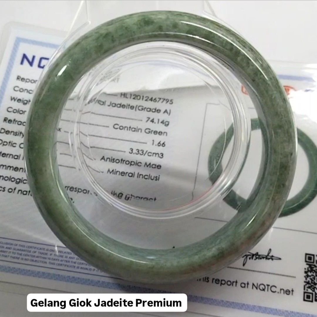 Gelang Giok Asli 58mm 100% Burma Jadeite Premium Grade A Bersertifikat 7795 (Kategori: Perhiasan Wanita) berada di Medan. Dikirim oleh indchiknotting (ID iklan 1450042613, Gambar 3). Deskripsi: Gelang Giok Asli Jadeite Premium Natural. Giok kualitas terbaik dengan permukaan giok mengkilat hijau oily berbercak alami yang cantik Spesifikasi Diameter dalam gelang 58mm Lebar 16,3mm Tebal 8,8mm 100% Burma Jadeite Natural Asli Premium Grade A Bersertif