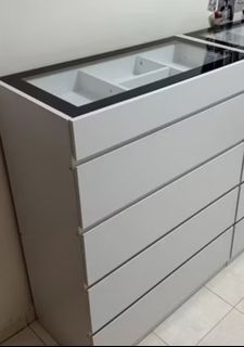 (Category: ) located in . Submitted by furnituresalestore (Listing ID 1449953633, Image 1). Description: .