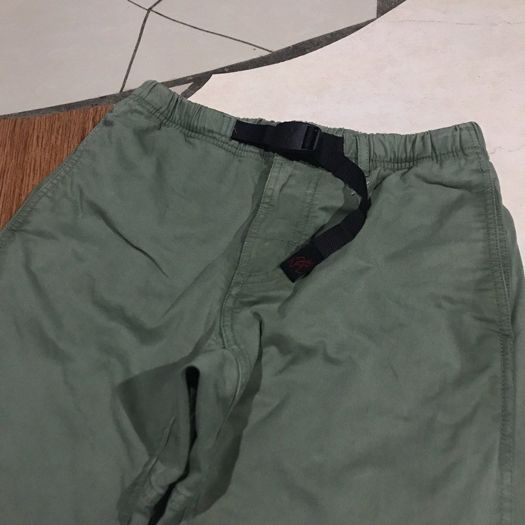 Gramicci NN Pants (Category: Chinos) located in Bacolod City. Submitted by cdargg (Listing ID 1450104737, Image 3). Description: Gramicci NN Pants •Size: Small •Dimensions: Waist: 30-32 Length: 42 Leg Opening: 8 •Excellent •9.5/10 Color Rate •Issue: Cut main tag, Sign of usage DM ME.