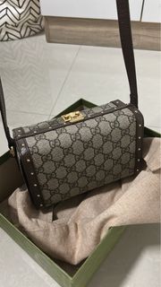 (Category: ) located in . Submitted by raidcloset (Listing ID 1450007995, Image 1). Description: .