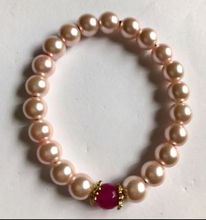 (Category: ) located in . Submitted by kavinbeads (Listing ID 1450002527, Image 1). Description: .