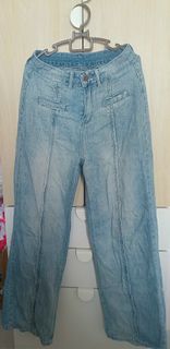 (Category: ) located in . Submitted by ultimatethriftstore (Listing ID 1450002641, Image 1). Description: .