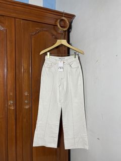 (Kategori: ) berada di . Dikirim oleh thriftbytya (ID iklan 1450045808, Gambar 1). Deskripsi: .