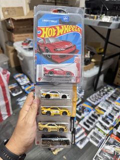 Hot Wheels LBWK Nissan Silvia S15 (Gold), Hobbies & Toys, Toys & Games ...