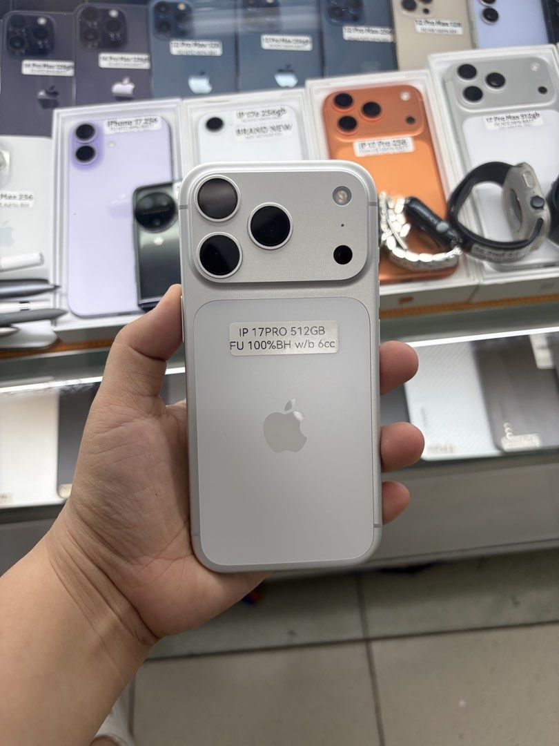 Iphone 17 Pro 512gb FU 100% BH No issue (Category: iPhone 17 Series) located in San Juan City. Submitted by javedsgadgetshop (Listing ID 1449953029, Image 1). Description: INSTALLMENT OPTIONS : SPAY LATER / GGIVES / CREDIT CARD / SKYRO / HOMECREDIT (BRANDNEW) QUICK INFO! ✖️ ➡️ iphone 17pro ➡️ 512gb ➡️ White Color ➡️ NTC Variant ➡️ 99% Makinis & 100% BH ➡️ Factory Unlock ➡️ WITH FREE CASE AND CHARGER 🤝 We accept swap | Trade - In 💳 We do install