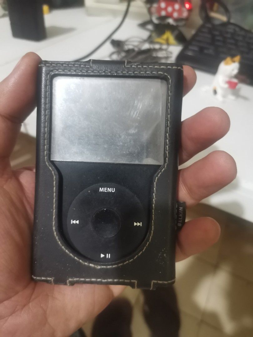 ipod untested (Category: Laptops & Notebooks) located in Las Pinas. Submitted by janssenstore (Listing ID 1450055932, Image 1). Description: not sure kung working pa.