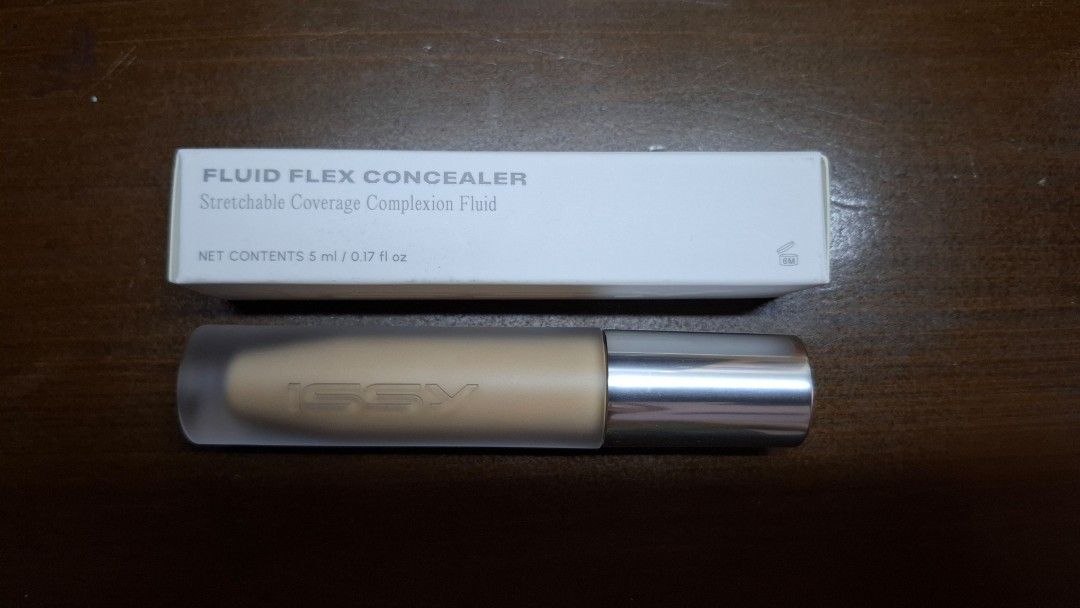 Issy Fluid Flex Concealer (YL2.5 Light Medium Warm) (Category: Makeup) located in Quezon City. Submitted by tinyclosetstore (Listing ID 1450007080, Image 2). Description: - Issy Fluid Flex Concealer - Shade: YL2.5 (Light Medium Warm) - Type: Stretchable coverage complexion fluid - Condition: new, comes with box packaging *Swatched on the back of my hand only *RFS: not my shade MOP: BPI or GCash Delivery: Lalamove or GogoExpress (fee shouldered by