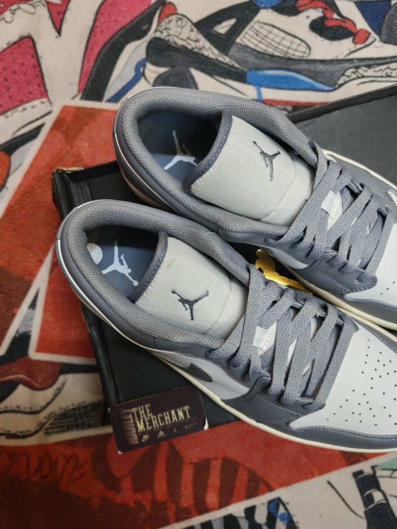 Jordan 1 Low Vintage Grey Size 12 (Category: Sneakers) located in Marikina City. Submitted by tm_harley (Listing ID 1450097815, Image 2). Description: 🚨J1 Low Vintage Grey Size 12 Men's ✅3,595 pesos only!!❌6,195 SRP Send a DM for inquiries 📩 FB: Harley Villa FB Page: The Merchant - Kicks and Collectibles 📌Marikina City Location.