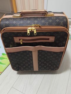 (Kategori: ) berada di . Dikirim oleh krystle2 (ID iklan 1450034673, Gambar 1). Deskripsi: .