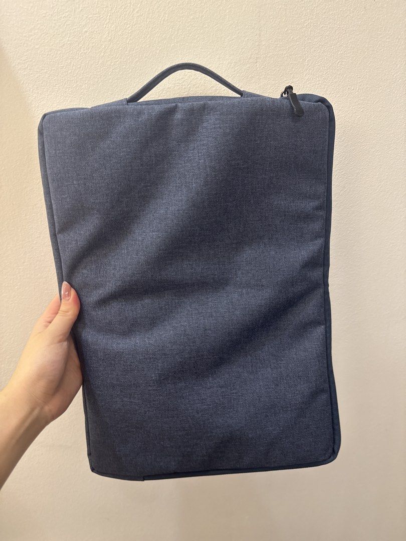 Laptop sleeve511088434201896961