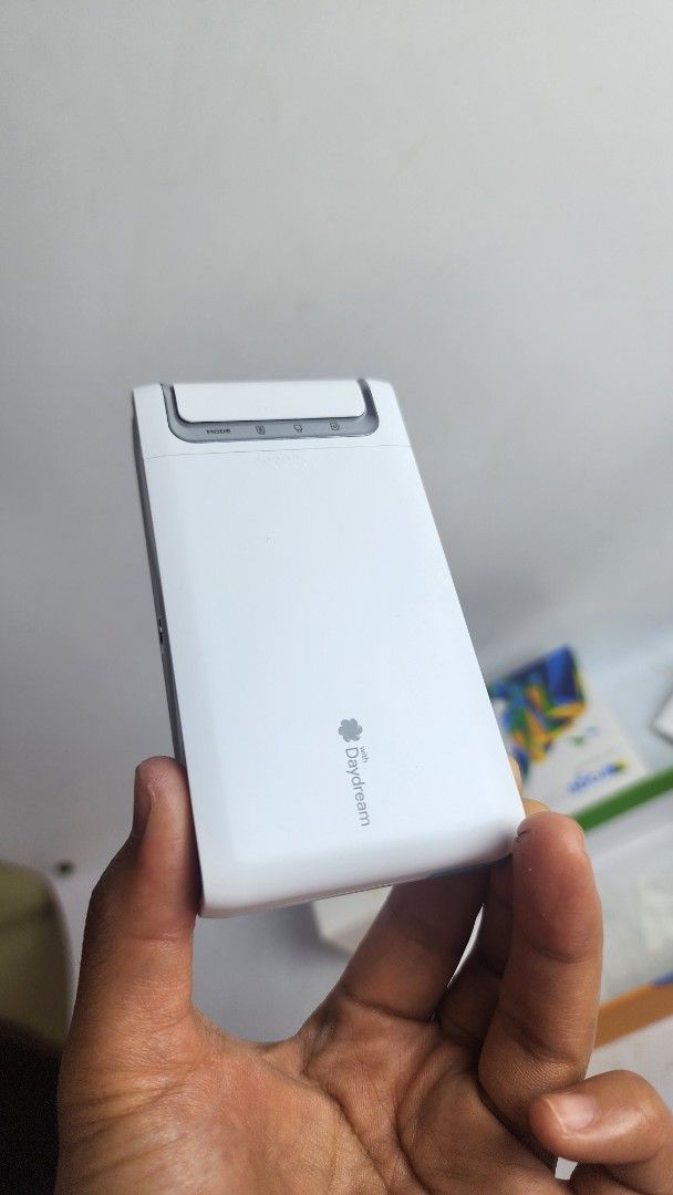 Lenovo Mirage Camera (Category: Other Gadgets) located in Baguio. Submitted by chiechie1234 (Listing ID 1450017419, Image 3). Description: - Lenovo Mirage Camera - Color: White - Condition: Great, pre-loved - Includes original box and manuals - Ideal for capturing 360° photos and videos.