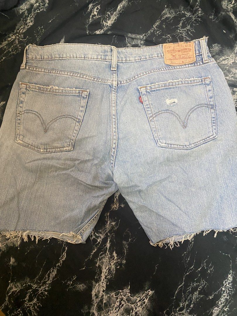 Levis 514 slim straight distressed jorts (Category: Shorts) located in Calamba. Submitted by matthymattiu (Listing ID 1449963989, Image 2). Description: Waist 36.