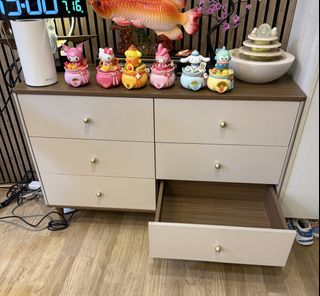 (Category: ) located in . Submitted by lovely_indulgence (Listing ID 1450059539, Image 1). Description: .