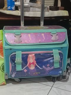 (Category: ) located in . Submitted by xixyee (Listing ID 1450062816, Image 1). Description: .