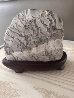 (Category: ) located in . Submitted by ornamental_rocks (Listing ID 1449973144, Image 1). Description: .
