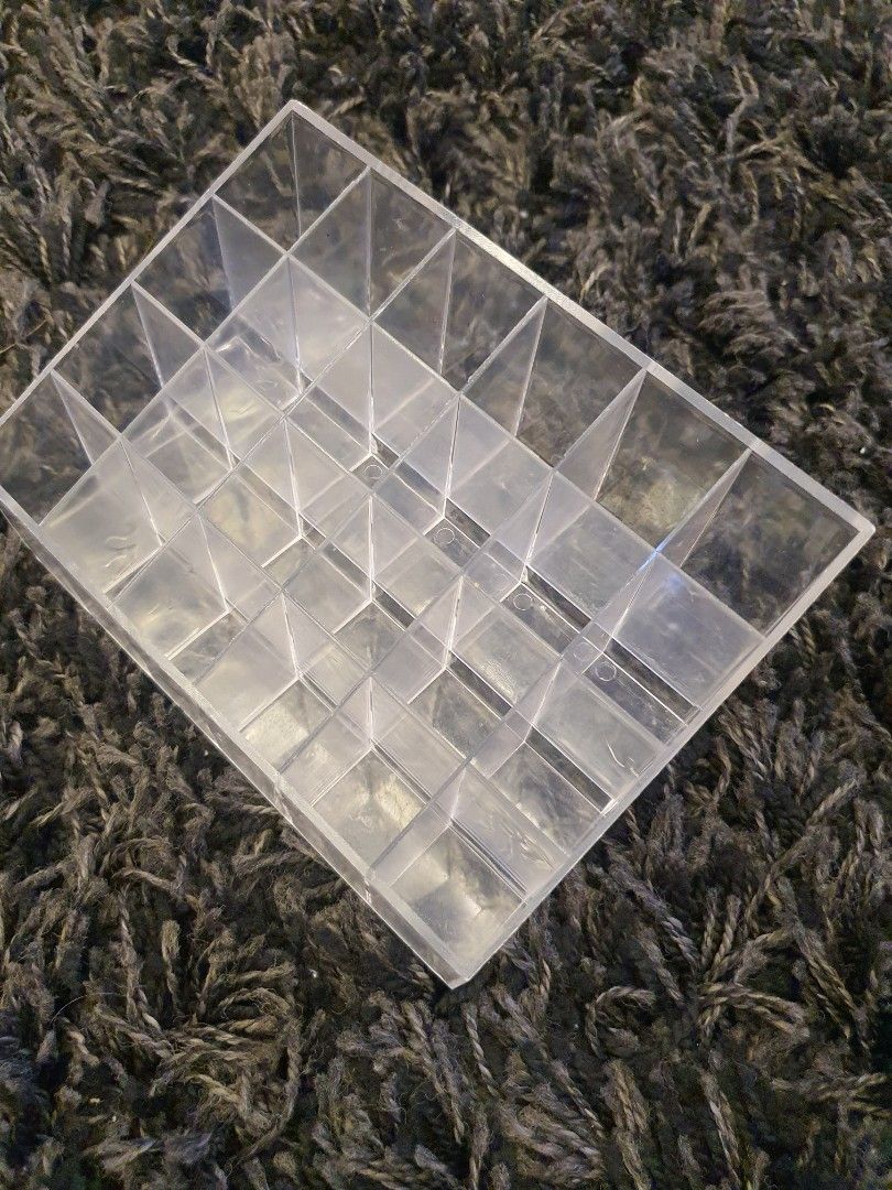 Lipstick organizer acrylic (Category: Makeup) located in Taguig. Submitted by supernova888 (Listing ID 1450024320, Image 1). Description: for lalamove sl neg.