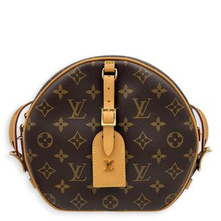 (Category: ) located in . Submitted by carousellluxury (Listing ID 1449980227, Image 1). Description: .