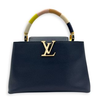 (Category: ) located in . Submitted by carousellluxury (Listing ID 1450043935, Image 1). Description: .