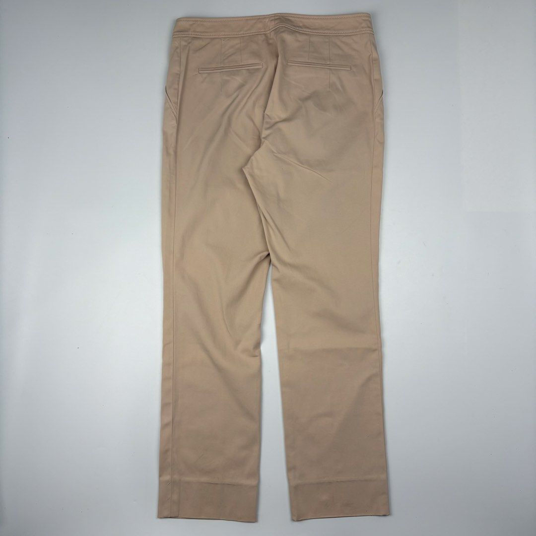 Louis Vuitton Chino Pants (Category: Luxury Apparel) located in Bacolod City. Submitted by cast.archives (Listing ID 1449980763, Image 2). Description: Louis Vuitton Chino Pants Authentic Waist: 29" - 31" Length: 38" Inseam: 27" Condition: Excellent Flaw: None .