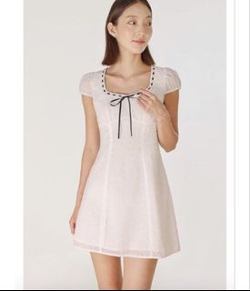 (Category: ) located in . Submitted by fashiongirlystyle (Listing ID 1449998959, Image 1). Description: .