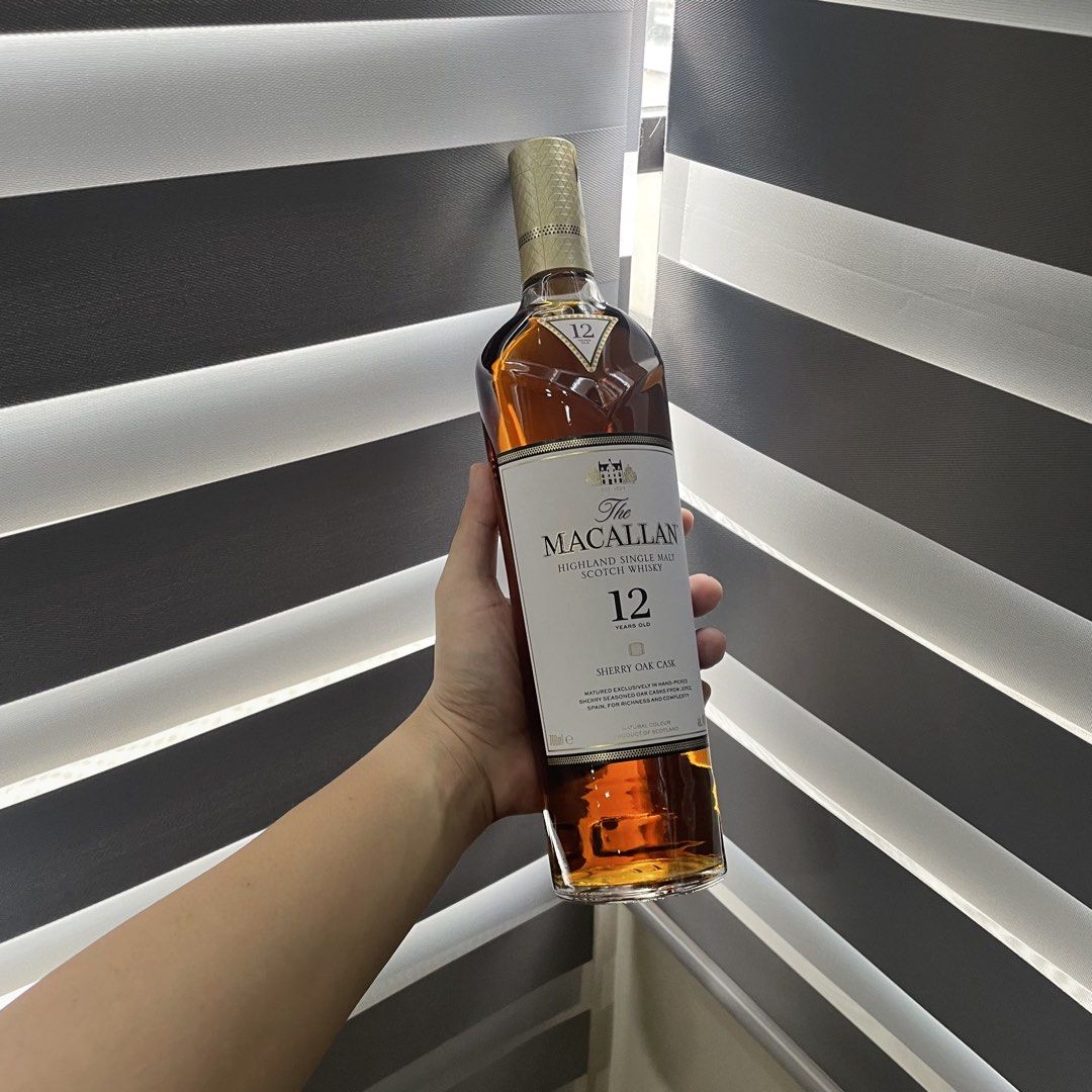 Macallan Sherry Oak Cask 1824 (Category: Beverages) located in Manila. Submitted by stannisbaratheon (Listing ID 1450119172, Image 3). Description: Macallan Sherry Oak Cask 1824 6,199 Single Malt Premium Blend Sherry Osk Cask Flavor 12 YO Seasoned in Jerez, Spain Natural Color Rich wood spice, dried fruits Natural rich gold color Hints of vanilla 700 ml The best of the line! Baksak presyo, yours to get! Mall price 8,000 My price 6,199 Meet up or 