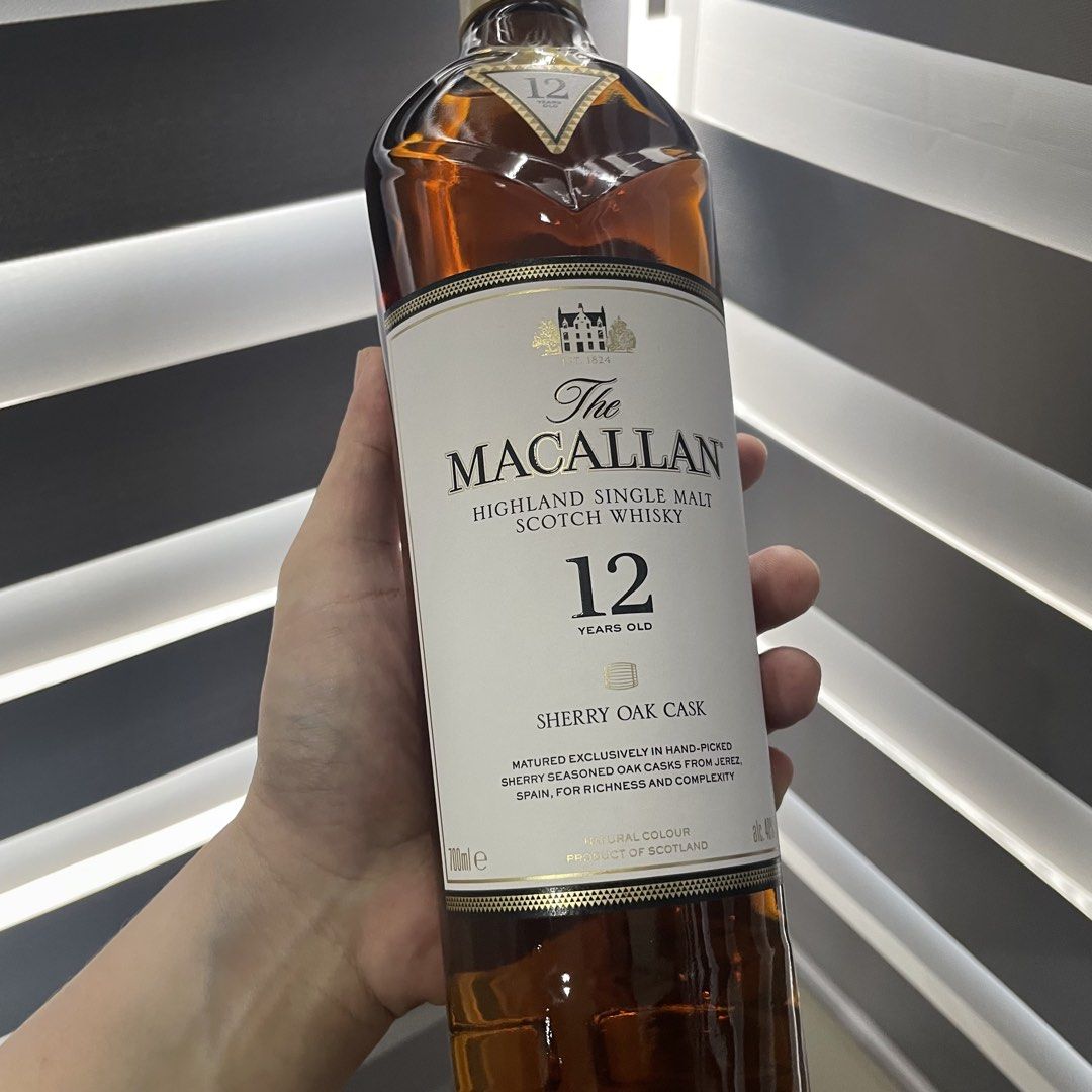 Macallan Sherry Oak Cask 1824 (Category: Beverages) located in Manila. Submitted by stannisbaratheon (Listing ID 1450119172, Image 1). Description: Macallan Sherry Oak Cask 1824 6,199 Single Malt Premium Blend Sherry Osk Cask Flavor 12 YO Seasoned in Jerez, Spain Natural Color Rich wood spice, dried fruits Natural rich gold color Hints of vanilla 700 ml The best of the line! Baksak presyo, yours to get! Mall price 8,000 My price 6,199 Meet up or 