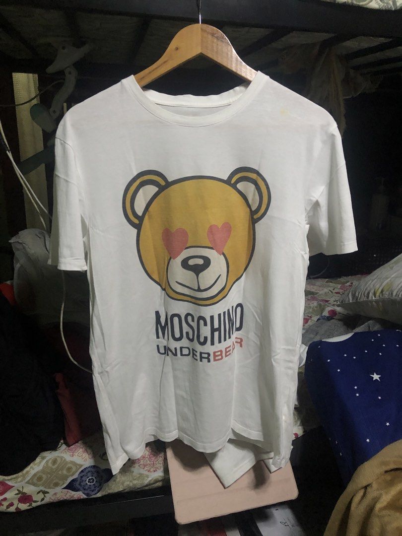 MOSCHINO UNDER BEAR T-shirt White (Category: Tshirts & Polo Shirts ) located in Manila. Submitted by ev.bgrn9 (Listing ID 1450003868, Image 1). Description: 20x27 | 8/10 condition | minimal stain.