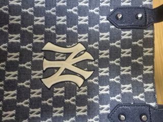 （分類：）位於 。 由 kayinanita.1 提交（商品編號 1449993210，圖片 1）。簡介： 。