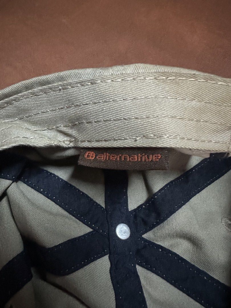 Nike Alternative Cap Khaki (Category: Caps & Hats) located in Manila. Submitted by clamchowder19 (Listing ID 1450038523, Image 2). Description: - Khaki Nike cap - Adjustable strap at the back - 'Alternative' tag inside - Simple and classic design - Great for everyday wear.