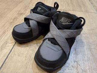 由 threealin (刊登 ID 1450028461，圖片 1) 提交，位於 的 (類別：)，說明：。