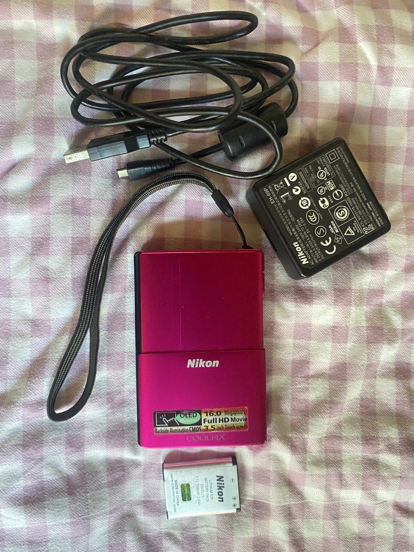Nikon Coolpix S100 (Category: Cameras) located in Makati City. Submitted by rafaelle.aa (Listing ID 1450046153, Image 1). Description: Nikon Coolpix S100 16mega pixel Touchscreen 1st owner po ako. I had this since college. Super naingatan ko po siya. Original po ang battery, and charger. Ang flaw lang po nito ay wala na pong rubber cover yung usb port niya. Pero the rest ay working. Never na repair. Super pwede po sa maselan. Walang issue ang scr