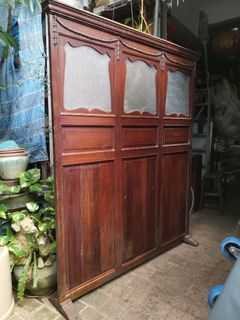 (Category: ) located in . Submitted by SecondHand_Furniture (Listing ID 1450007597, Image 1). Description: .