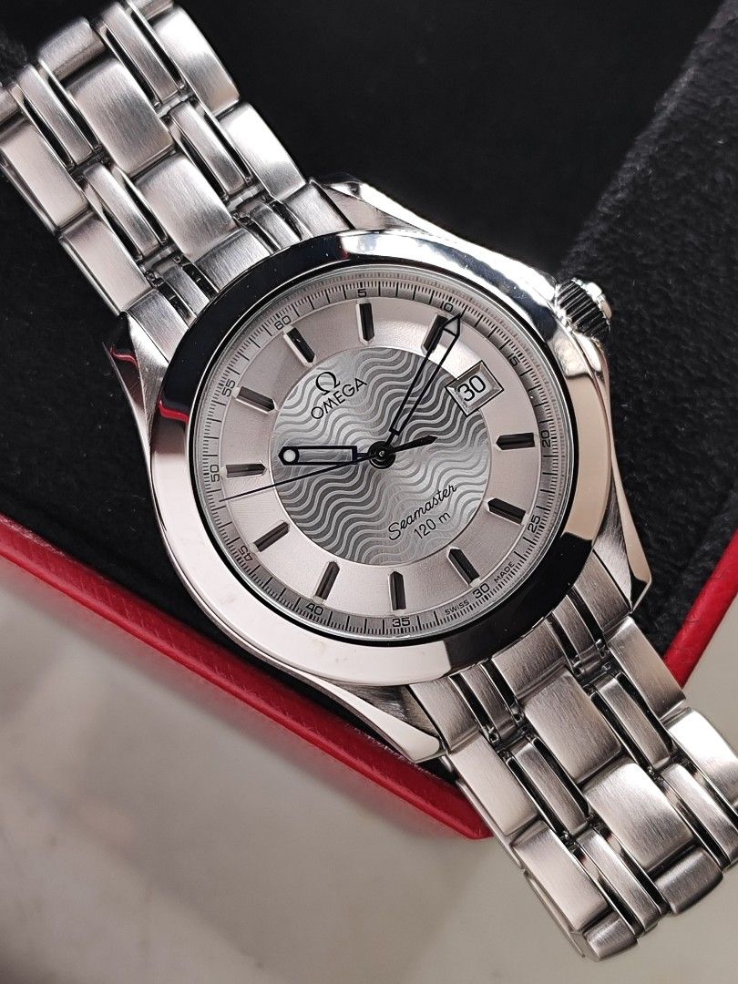 Omega Seamaster 36mm (Category: Men's Watches) located in San Juan City. Submitted by MW_888 (Listing ID 1449963507, Image 2). Description: Omega Seamaster 120m 36mm Ref 2511.31 Quartz 9/10 condition Inclusions : watch, original bracelet fit to approx 7.5" wrist and watch case *photo reference on 6.5" wrist 80k.
