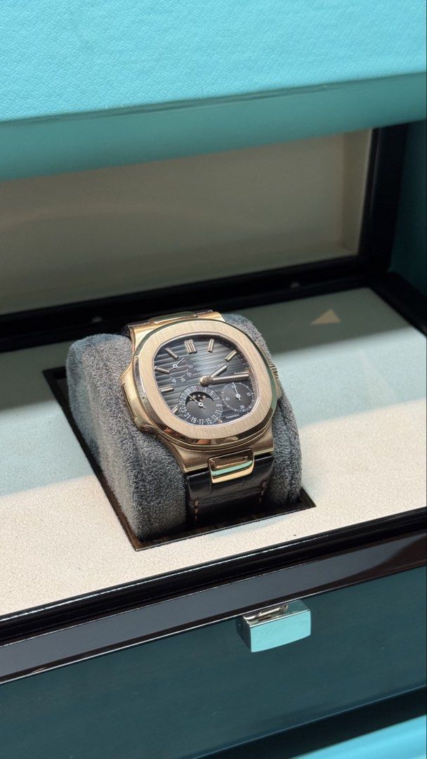 Patek Philippe Nautilus Tiffany & Co. (Category: Luxury Watches) located in Mandaluyong City. Submitted by luxurythingsmanila (Listing ID 1450032450, Image 2). Description: Patek Philippe Nautilus Tiffany & Co. (A holy grail for the serious collector and highly sough after) 18K Rose Gold Reference 5712R-001 Inclusion Complete Set & Tiffany Outer Box Year 2014 ₱ 11,888,888.